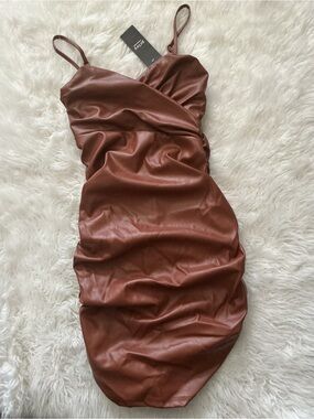 shape chocolate brown mesh wrap neck tie detail bodycon dress PrettyLittleThing | Dresses | Shape Chocolate Brown Mesh Wrap Neck Tie  Detail Bodycon Dress